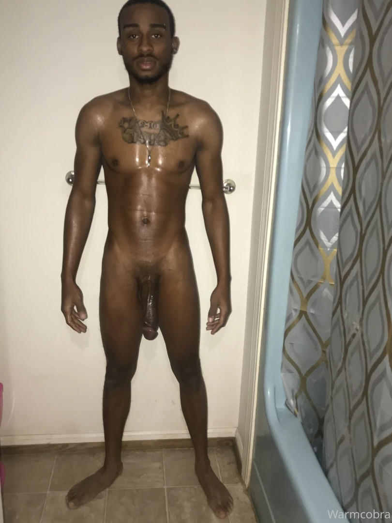 2 full body pics of me naked 