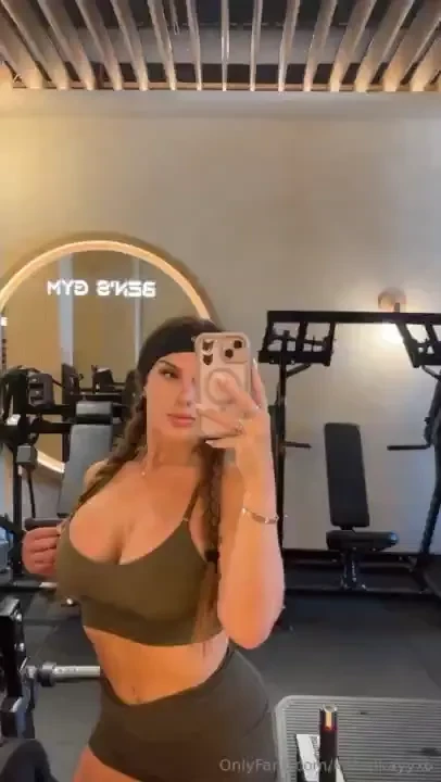 Cardio more like chest day every day 