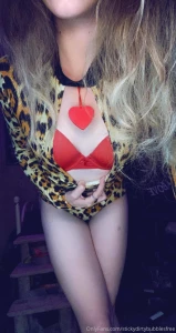 Found leopard bubbles in her natural habitat she must be in heat part 3