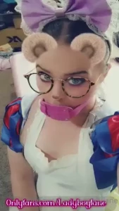And some sissy content i m organizing my desktop right now expect a