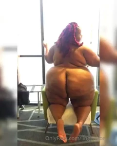 Y all see the way this thang spreads n moves baby i was gone post