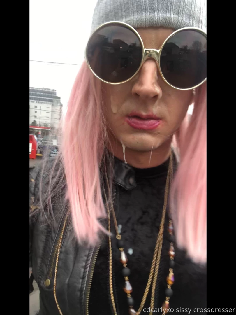 Remember that time i let a guy cum all over my face at the video 