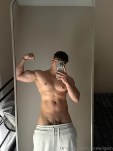 Damn look how good this lighting is hitting me part 1