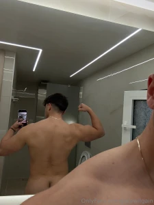 Dm me fuck me if you want some naughty time with daddy