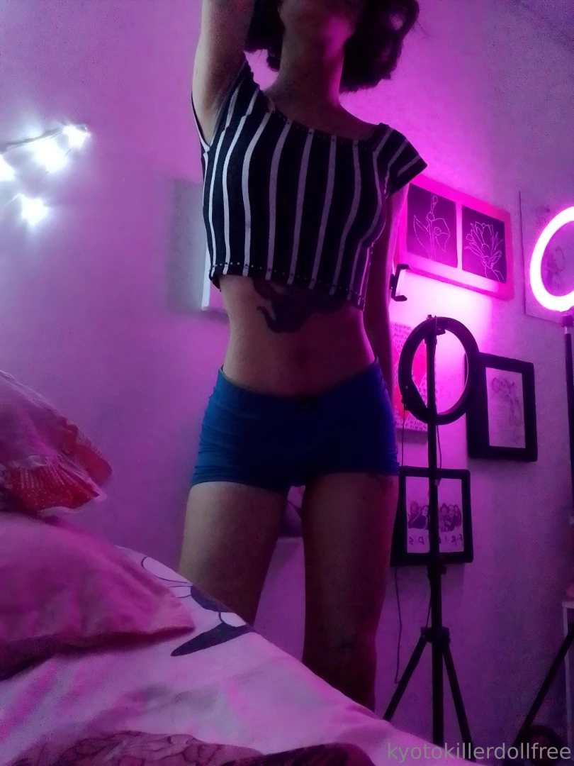 Go to killerdollbaby for a happy sunday new post part 5 