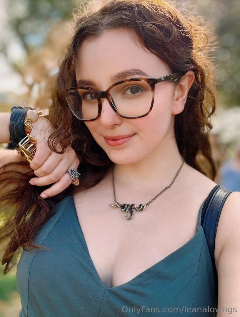 Grateful for every little moment that brings me happiness 