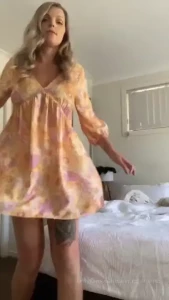 When you try take cute vids but you re tall and clumsy