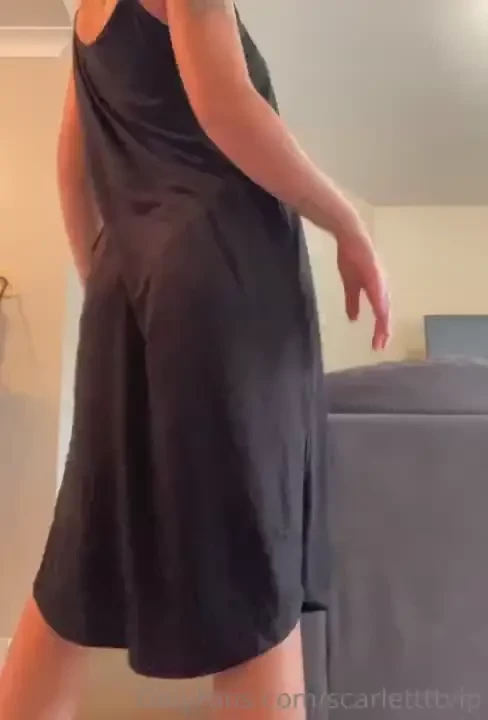 Hiding the goods under a comfy dress today 