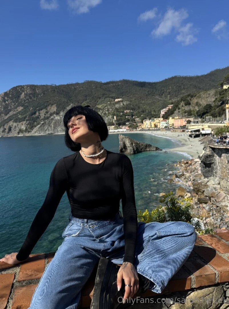 Disguised as locals how do you like the outfit 