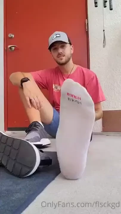 Enjoying the nice day are you 