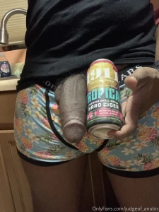 This cider was fucking delicious btw also matched my underwear lol