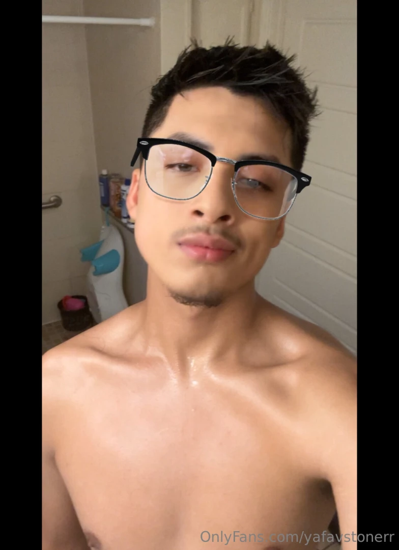 Who likes big hairy latino butt part 2 