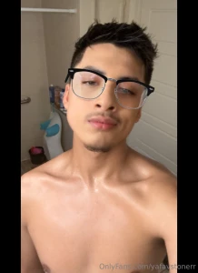 Who likes big hairy latino butt part 2