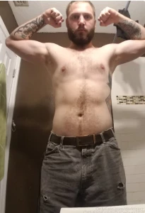 It s time for creator poll do you think he s straight or gay you have