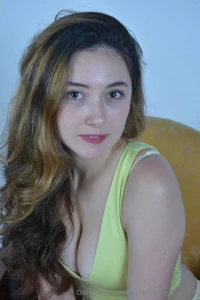I do not want to grow up not yet a woman but not a girl i think makeup part 3