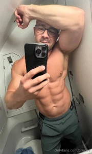 The hottest amateur interracial couple on onlyfans polaco_carioca now part 291