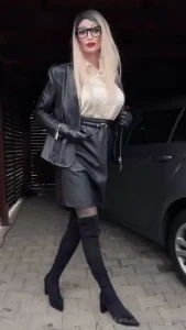 U233463955 part 1021