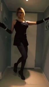 U233463955 part 1017