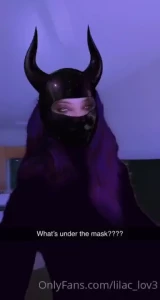 Should i keep the mask on