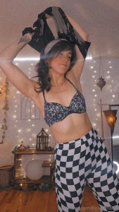 Lt 3 more photos amp short video in your messages part 5