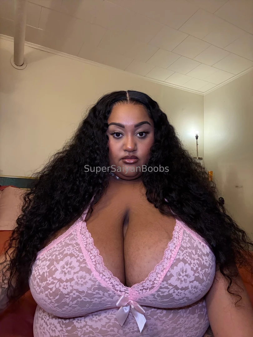 Pretty in pink part 2051 