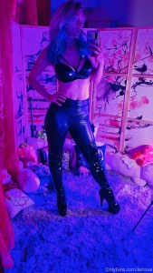 Ready to be stepped on swipe for my face ehehe part 1