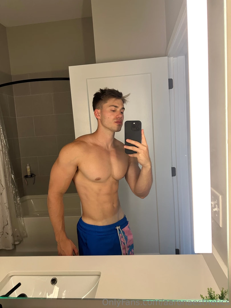 Wanna go in the hot tub 