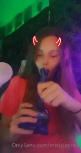 Let s smoke together bet i can out smoke you