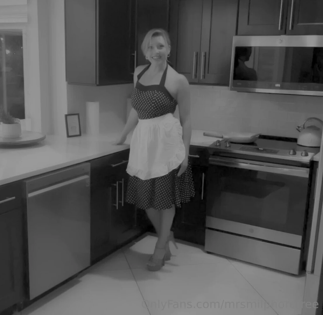 I love mallory - 50 s styyle throwback bj 7 sale welcome home honey part 1 