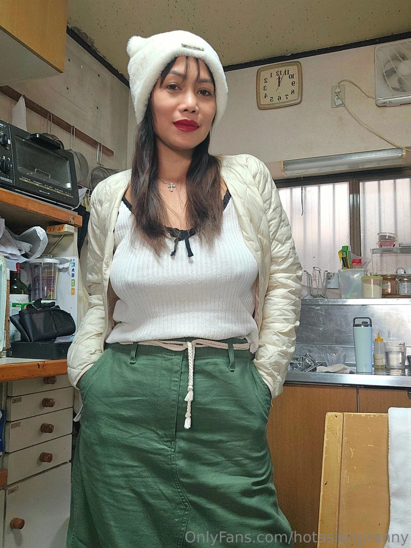 Let s go out have coffee babe visit my gigithesexygrandma for more part 1 