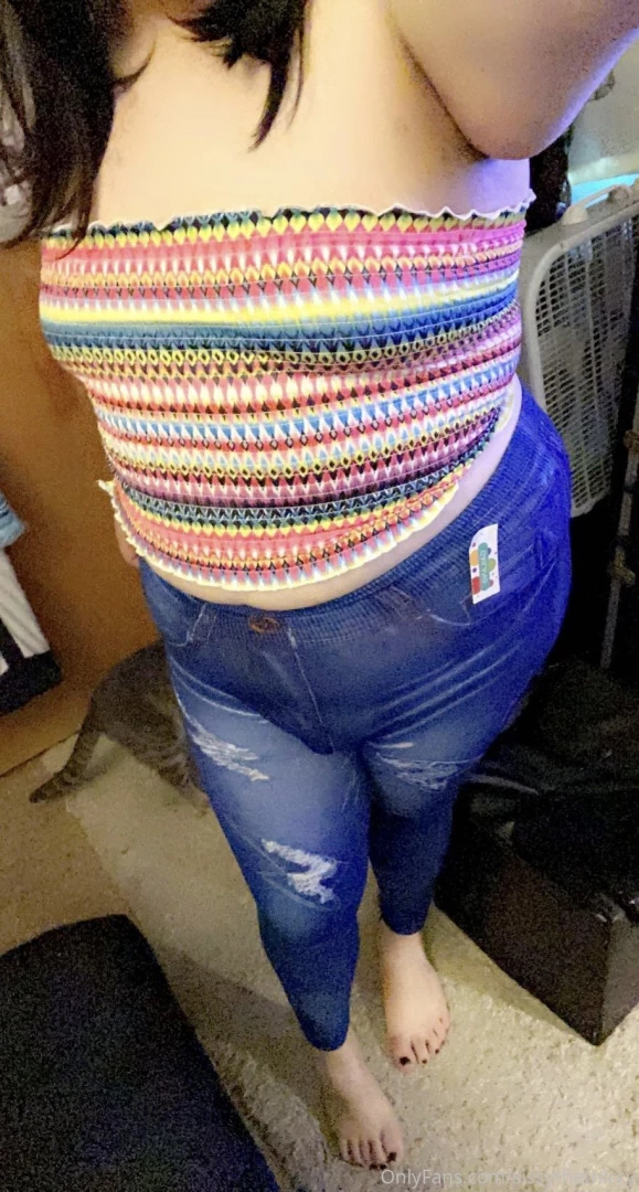 Such a busy day today so much work but i tried my new outfit today i 