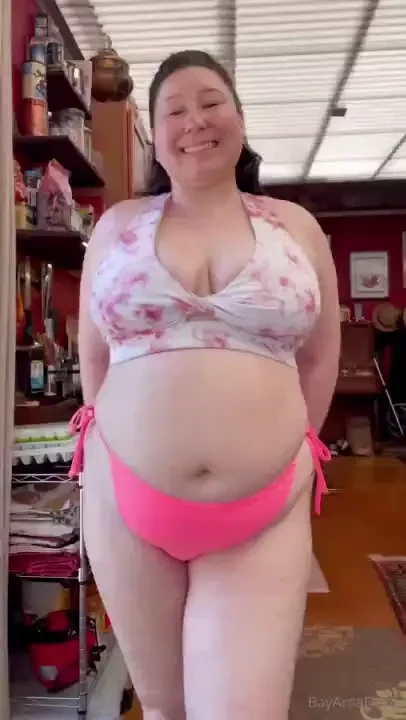 Spend a day at the beach with me watch me soak in the sun and snack on 