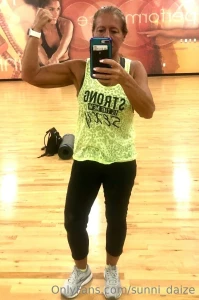 Made to gym to workout my ass so i can look good in this