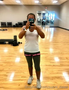 Trying to drag my ass to the gym please motivate me with something