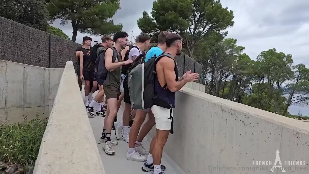 Welcome to the villa nbsp prologue french friends la vie est belle the 