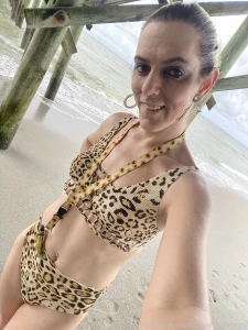 Omg had a blast on the beach trip good food nothing but beautiful