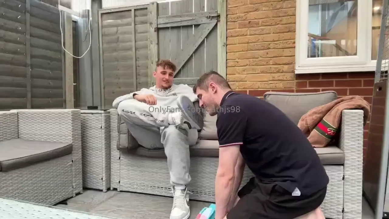 35 minutes - this type of session got me horny af stomping footjob 