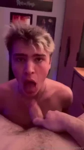 Dl bi guy taking snaps of his cock getting sucked part 7
