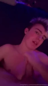 Dl bi guy taking snaps of his cock getting sucked part 6