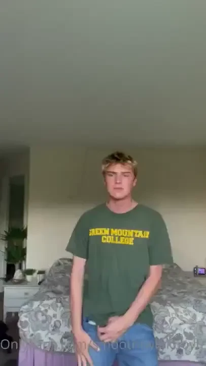 Kinda wanted to cum on someone s face 