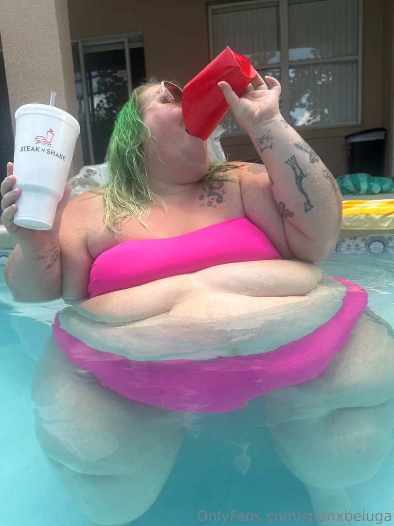 Just a light snack by the pool part 1 