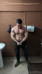 It s all about the veins baby -