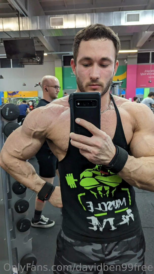 Like me or like me - 