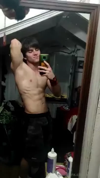 Un poco de posing pr ximamente desnudo msksj 