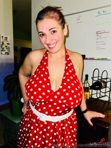 The dress for our valentine s shoot showed up in time stay tuned