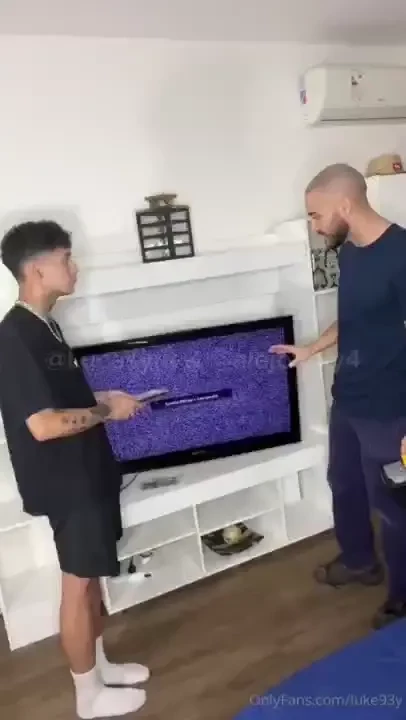The tv cable technician full video 20 min just for 16 el t cnico del 