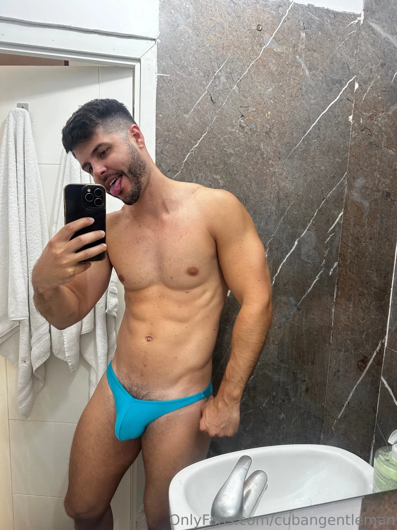 Are you cumming to the bed or what my vip galery https onlyfans com 