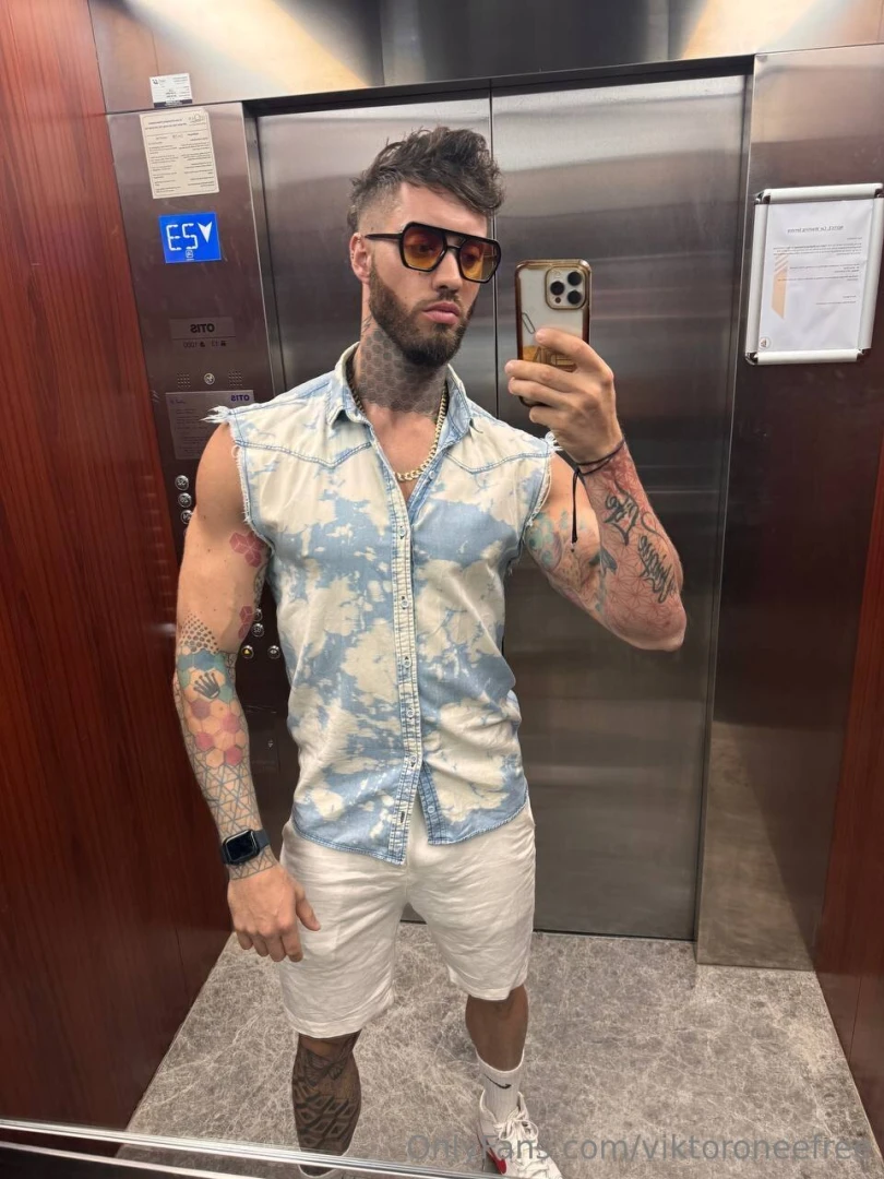 Rate ass and dick for 5 and get a vip subscription to keep on talking 