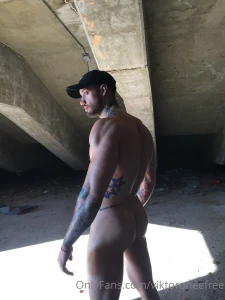 Have you ever seen my ass from behind