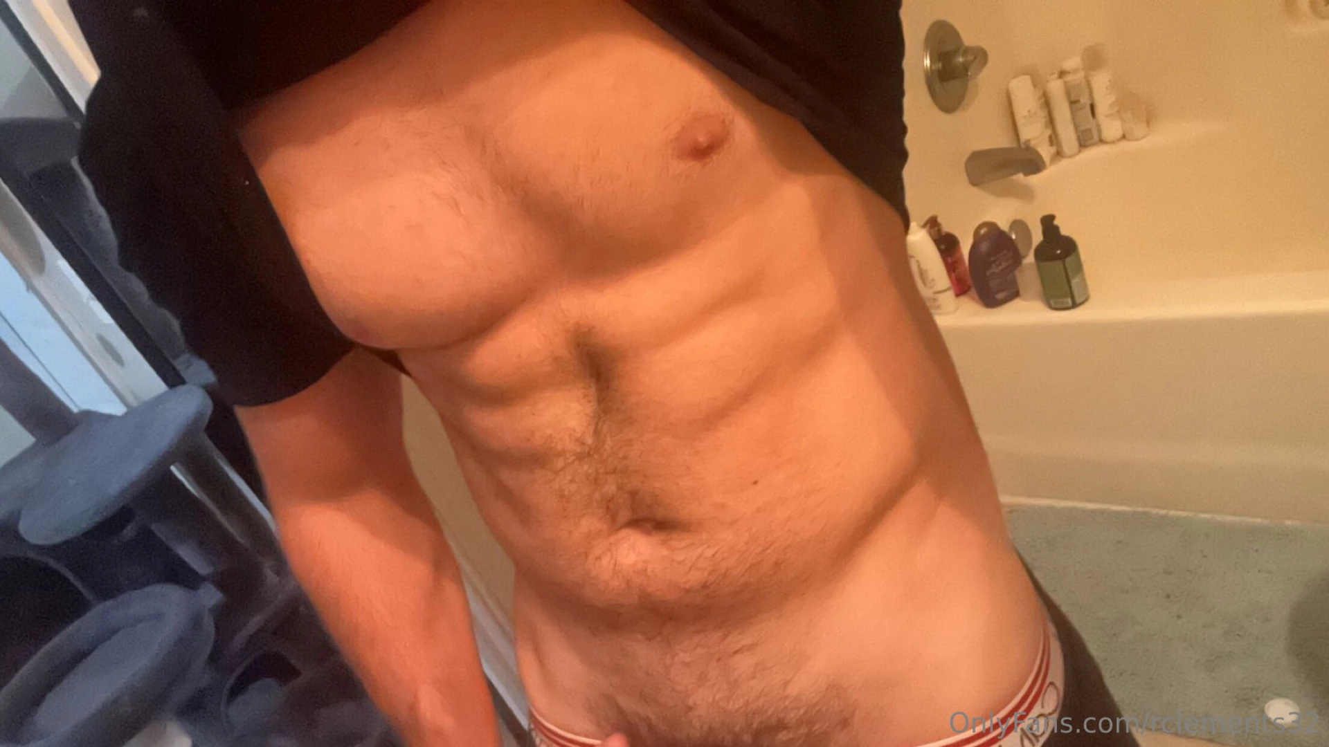 Check those dms i m sending out pics to make up for the other night 